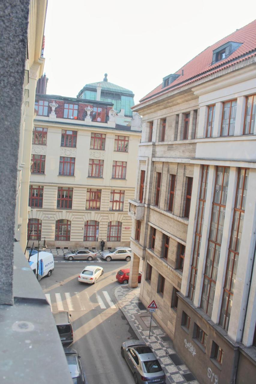 Prague Women'S Hall Of Fame Exteriör bild